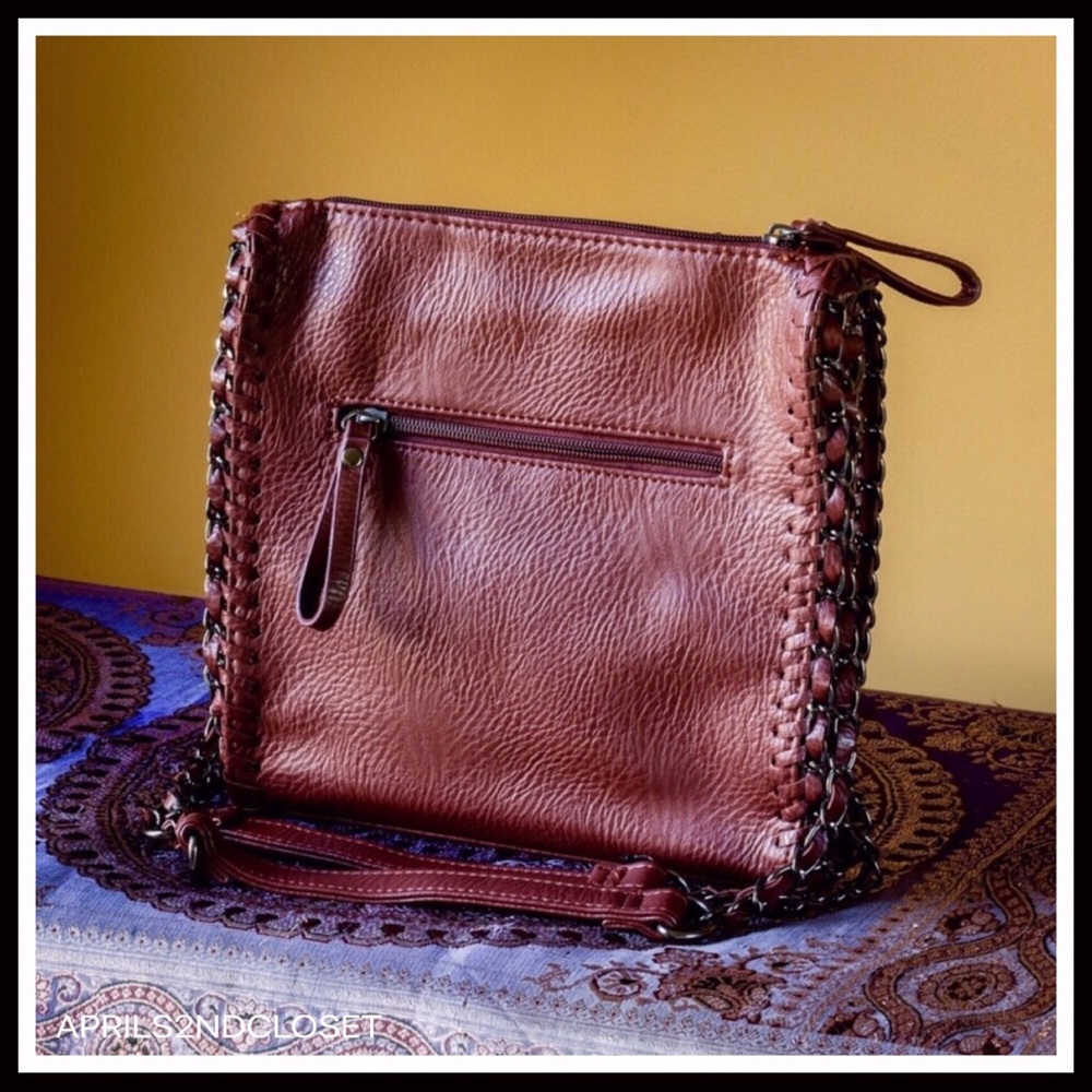 VEGAN LEATHER FRINGE SADDLE SHOULDER TOTE BAG - Picture 4 of 8